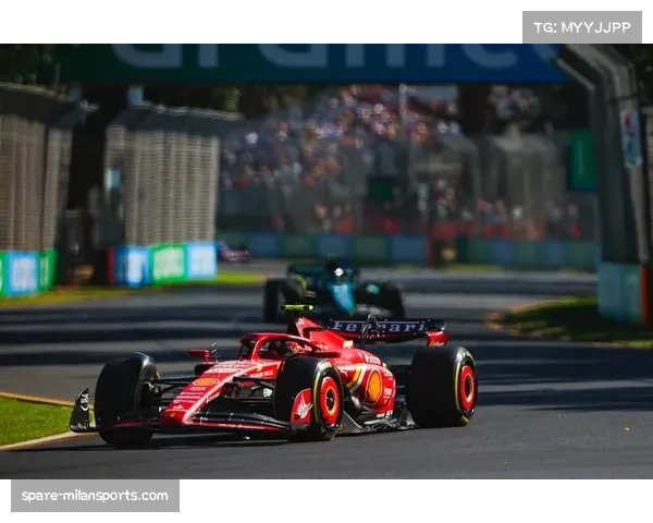 法拉利与梅赛德斯车队亚军之争 一分差距悬念留至收官